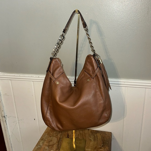 Chestnut Brown Micheal Kors hobo bag AI-1403‎ chain strap zip top - Picture 1 of 11
